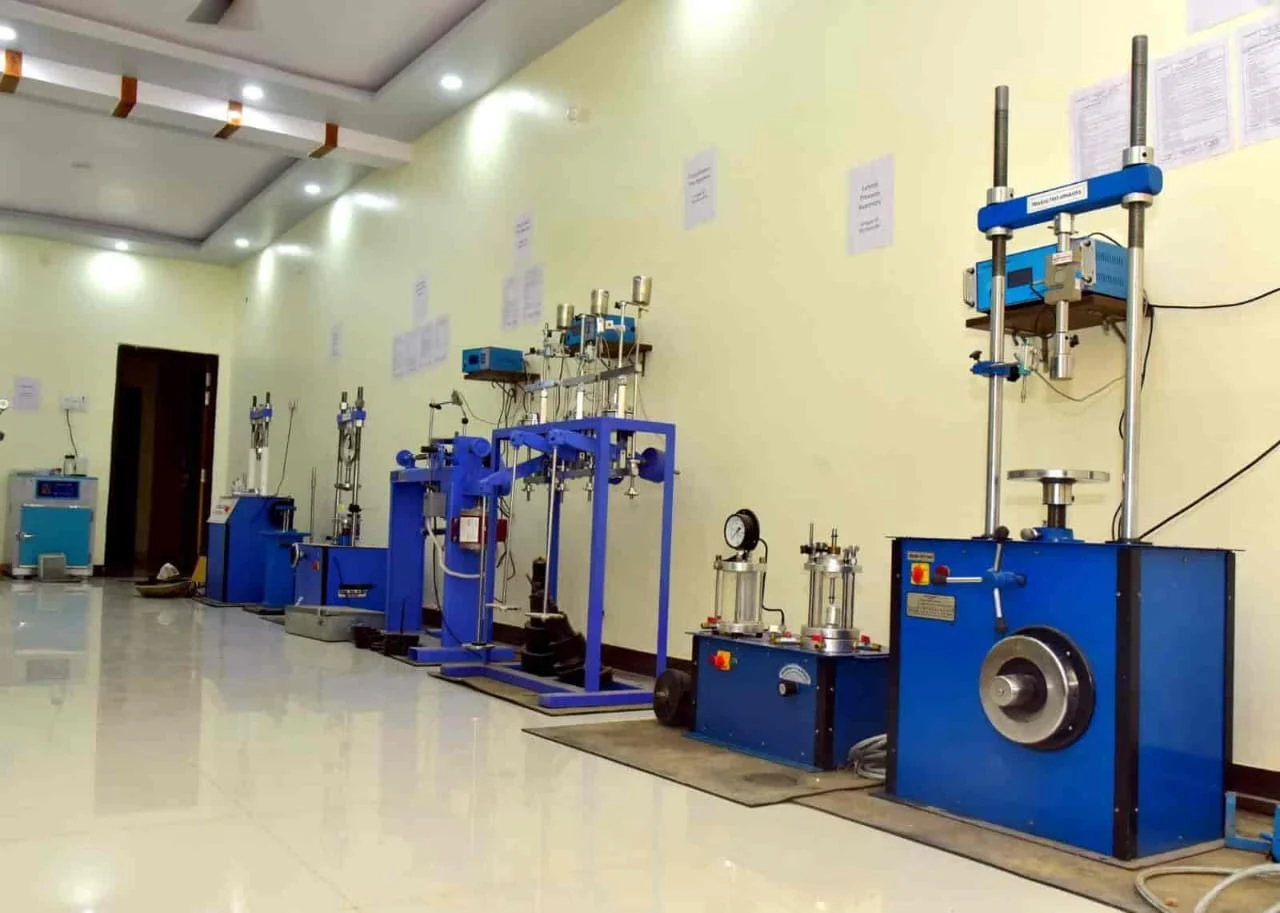 Surveying & NDT Equipment